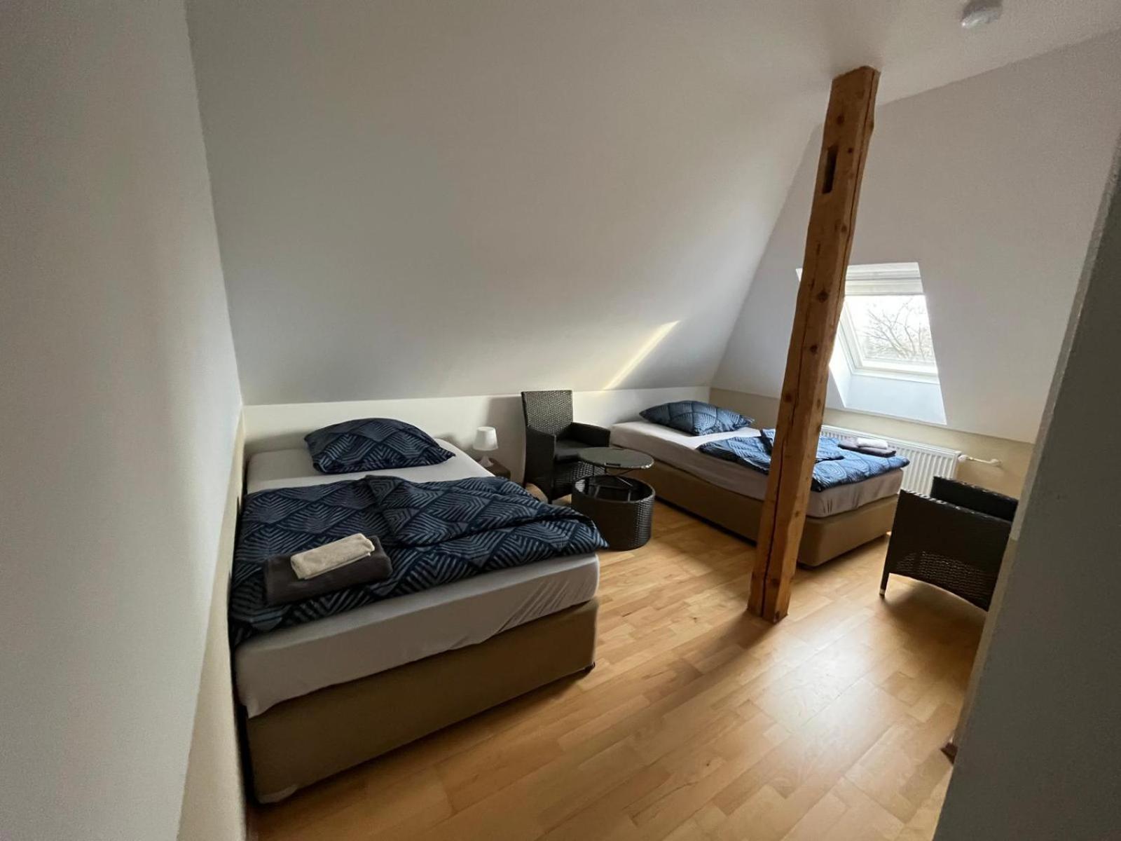 Doppelzimmer-Bad-Kuehlschrank-Tv-19 Meine Dış mekan fotoğraf